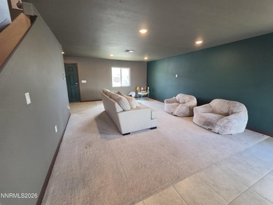 This large home has the open floorplan everyone is looking for! - photo 6