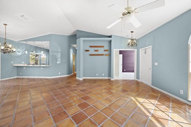 Welcome to this spacious and beautifully maintained 3-bedroom - photo 12