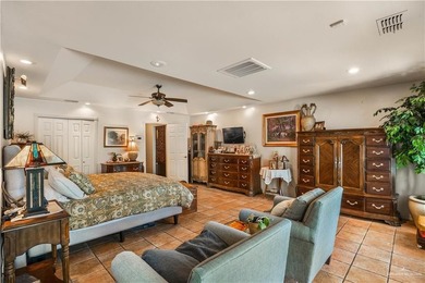 Beautiful home with alot of character in Progresso Lakes. It - photo 14