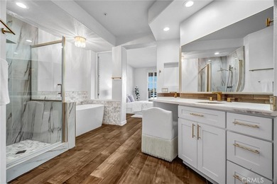 WATERFRONT BLISS, YOU WON'T WANT TO MISS! Welcome to this - photo 20