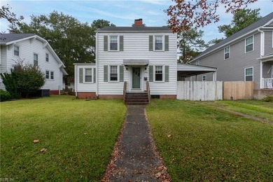 Lakeside Park Pond  Home For Sale in Chesapeake Virginia