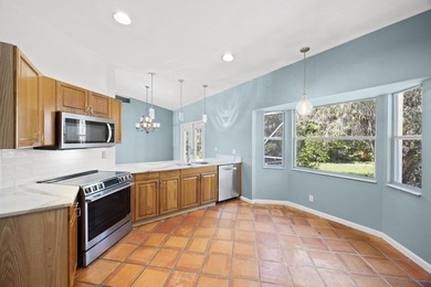 Welcome to this spacious and beautifully maintained 3-bedroom - photo 22