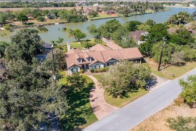Beautiful home with alot of character in Progresso Lakes. It - photo 29