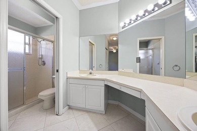 Welcome to this spacious and beautifully maintained 3-bedroom - photo 36