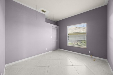 Welcome to this spacious and beautifully maintained 3-bedroom - photo 39