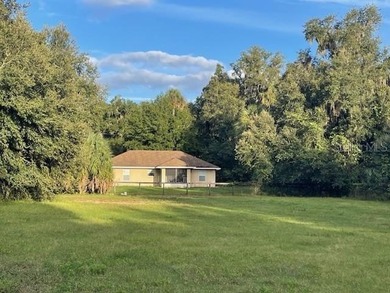 Orange Lake Home Sale Pending in Citra Florida