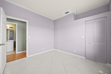 Welcome to this spacious and beautifully maintained 3-bedroom - photo 43