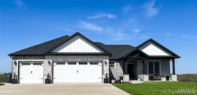 (private lake, pond, coastal) Home For Sale in Cape Girardeau Missouri