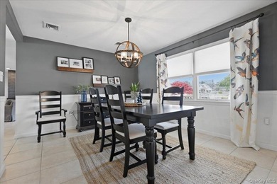 Welcome to this beautifully maintained two story home offering - photo 9