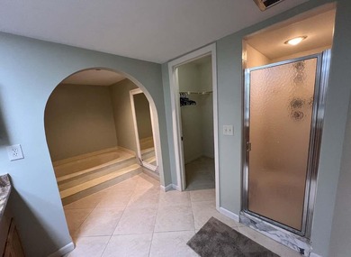 Welcome to this spacious three-bedroom, two-and-a-half-bath - photo 12