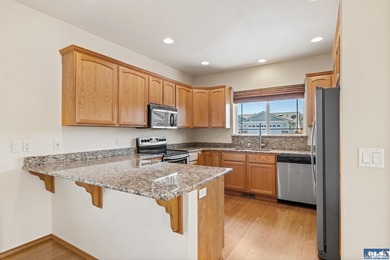 Wake up to breathtaking mountain views while enjoying the - photo 15