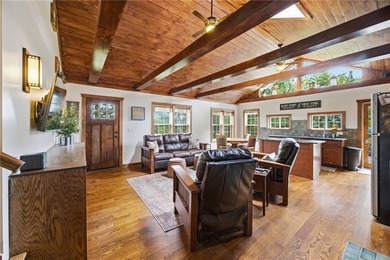 Escape to this thoughtfully designed 3-bedroom, 2-bathroom home - photo 16