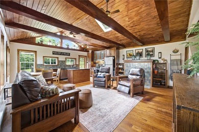 Escape to this thoughtfully designed 3-bedroom, 2-bathroom home - photo 17