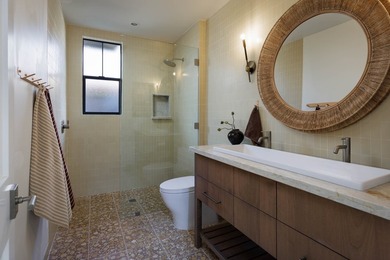 This beautifully designed 4-bedroom, 3-bath brand-new residence - photo 18