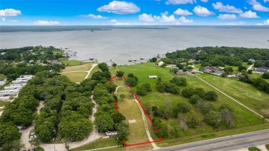 Lake Lot For Sale in West Tawakoni, Texas