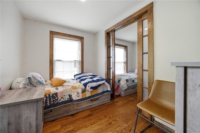 Escape to this thoughtfully designed 3-bedroom, 2-bathroom home - photo 25