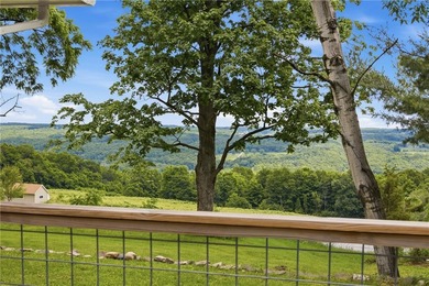 Escape to this thoughtfully designed 3-bedroom, 2-bathroom home - photo 33