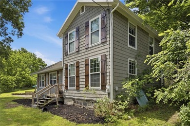 Escape to this thoughtfully designed 3-bedroom, 2-bathroom home - photo 37