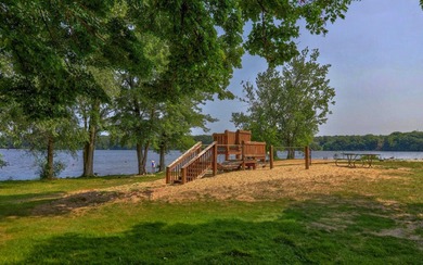 Exceptional Lakefront Living on Lake Allegan! SOLD - photo 37