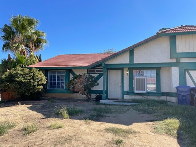 Lake Palmdale Home Sale Pending in Palmdale California