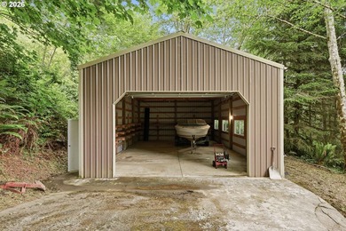 Tenmile Lake waterfront living awaits at this spacious 3,172 sq - photo 43
