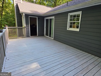 Welcome home to this charming one-level, three-bedroom, two-bath - photo 3