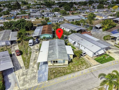 Centrally located with easy access to main roads, schools and - photo 2
