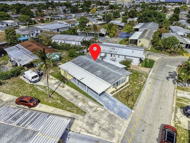 Centrally located with easy access to main roads, schools and - photo 3