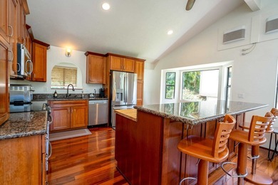 Nestled in a desirable South Kihei cul-de-sac, this 4-bedroom - photo 7