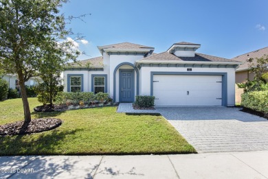 (private lake, pond, creek) Home For Sale in Daytona Beach Florida