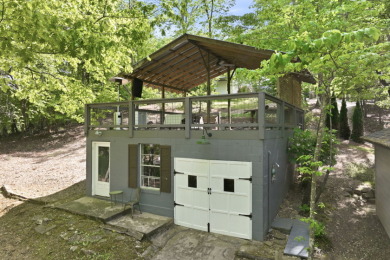 Just Reduced - Lake Family Lake Compound almost 2 acres, 3 docks - photo 27