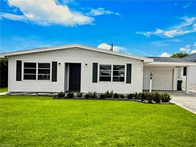 (private lake, pond, coastal) Home For Sale in Bonita Springs Florida