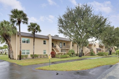 Tranquility awaits you. Step inside this beautifully updated - photo 20