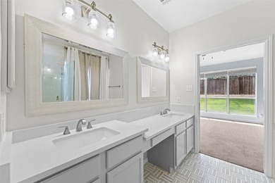 Priced to SELL! Show Today & Bring an Offer! Welcome to this - photo 21