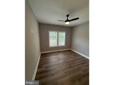 AMAZING LOCATION!!! This new construction is ready for its new - photo 22