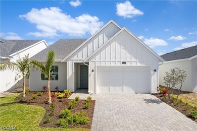 Beautiful 55+ new construction waterfront home offering the - photo 23