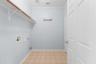 Priced to SELL! Show Today & Bring an Offer! Welcome to this - photo 29