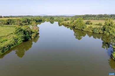 The most significant offering of Albemarle County acreage to - photo 33