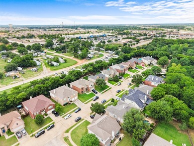 Priced to SELL! Show Today & Bring an Offer! Welcome to this - photo 34
