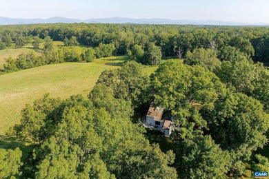 The most significant offering of Albemarle County acreage to - photo 36