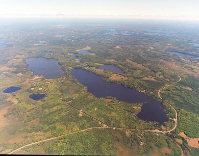 Cabin on Amik Lake w/30+AC - photo 7
