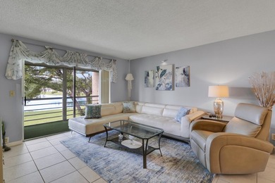 Tranquility awaits you. Step inside this beautifully updated - photo 37