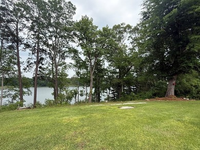 PRICE REDUCED!! You must see this beautiful 3-bedroom, 2-bath - photo 46