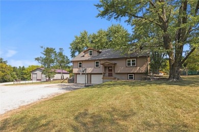 Smithville Lake Home Sale Pending in Trimble Missouri