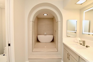 Experience luxury island living at Waterfront Towers in - photo 1
