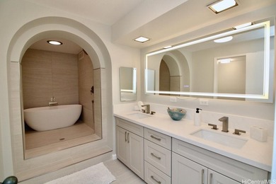 Experience luxury island living at Waterfront Towers in - photo 9