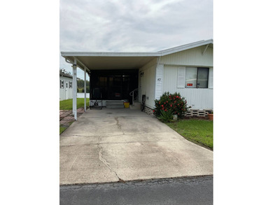 Lake Home For Sale in Lakeland, Florida