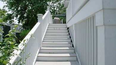 Located just a short walk to Cape May's beautiful beaches and - photo 5