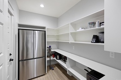 This stunning 3,500-square-foot lake home, located less than 2 - photo 18