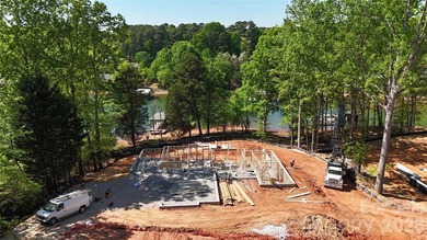 Beautiful Custom Waterfront Home - No HOA! Exceptional custom - photo 8